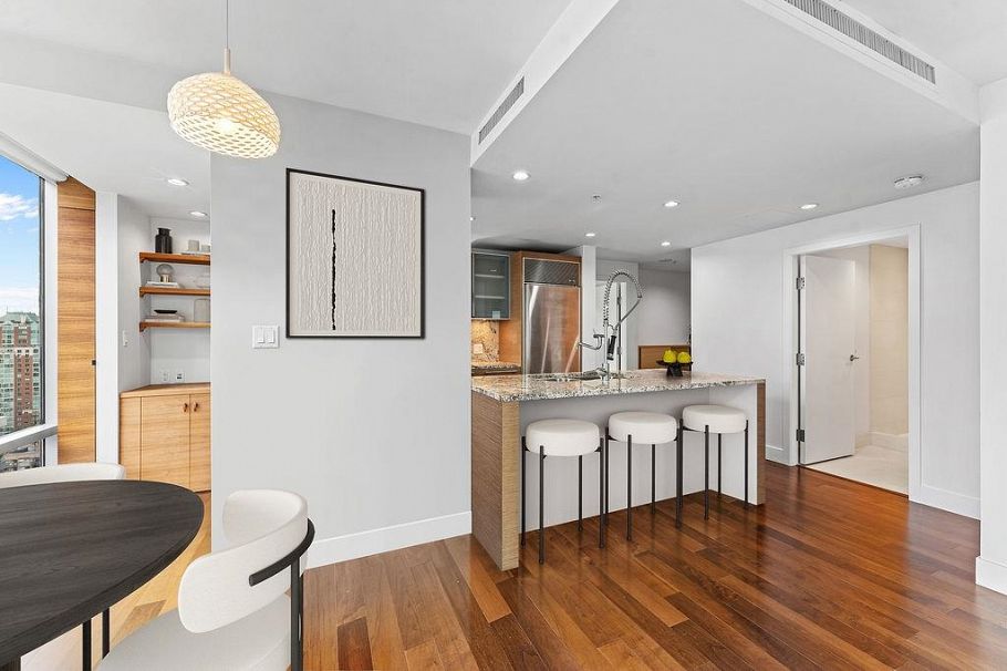 2505 1111 Alberni Street Vancouver, BC - 7