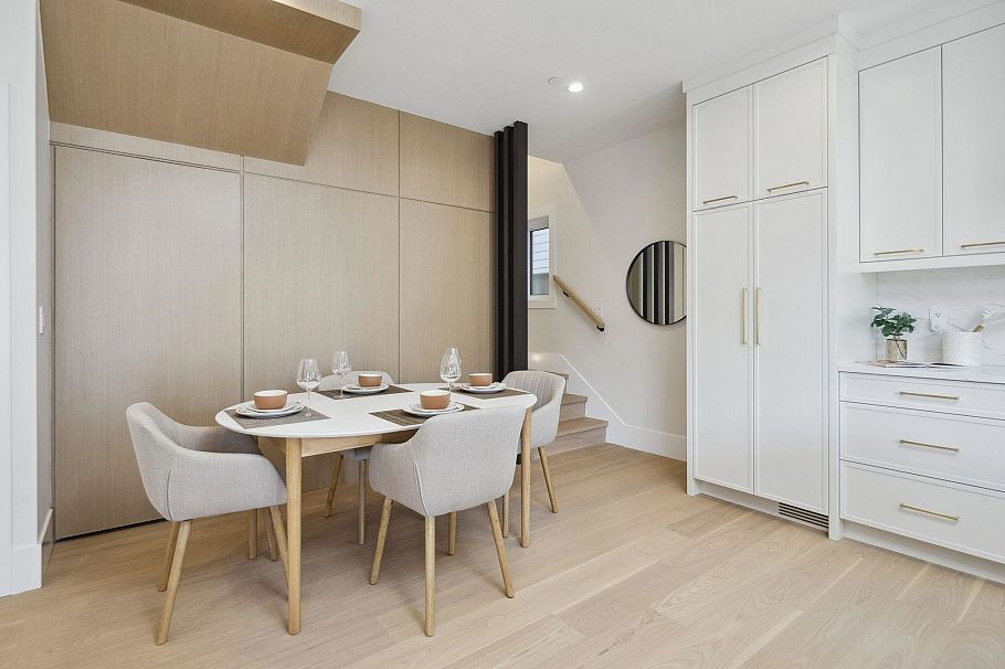 #2 2244 E 11th Avenue Vancouver, BC - 11