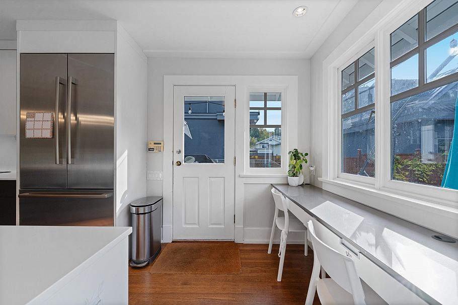 2138 W 21st Avenue Vancouver, BC - 8