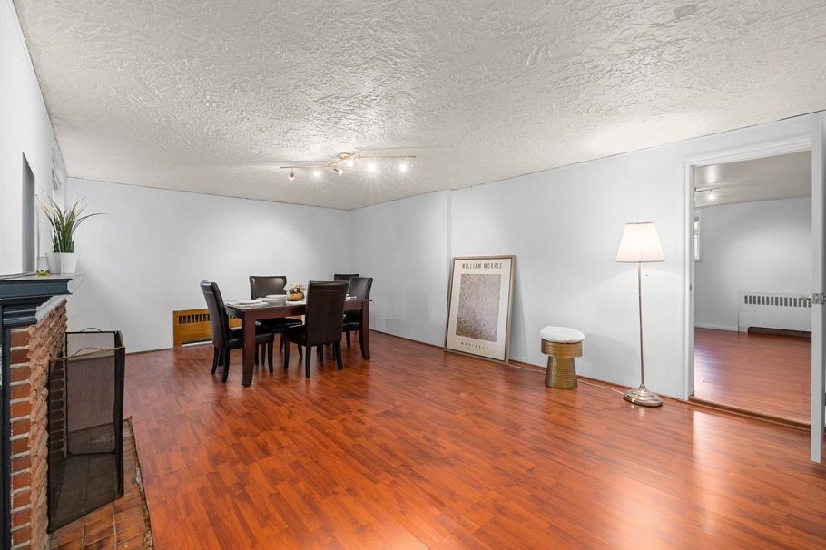 2880 Oxford Street Vancouver, BC - 28