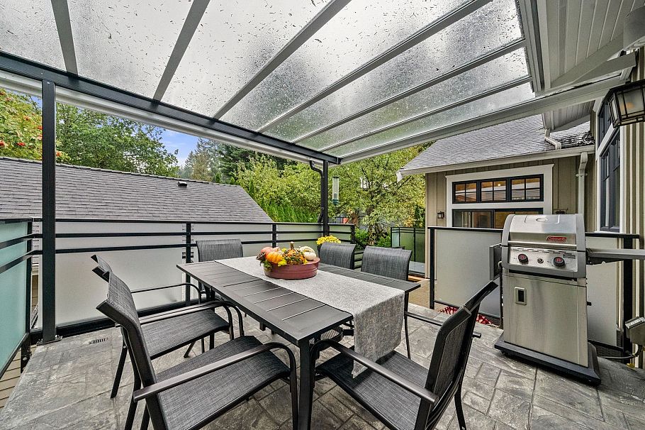 2140 Pemberton Avenue North Vancouver, BC - 36