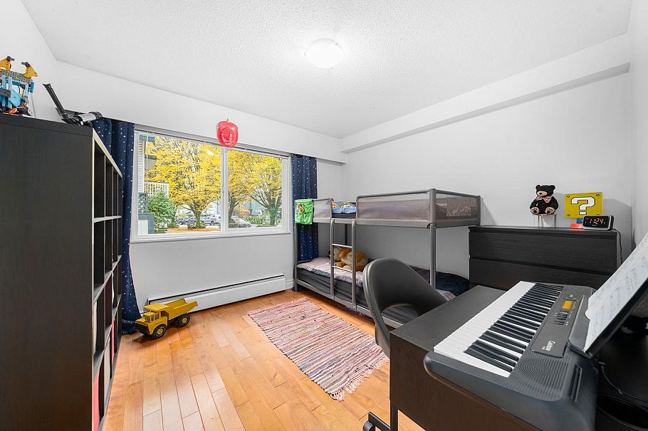 75 1034 Premier Street North Vancouver, BC - 16