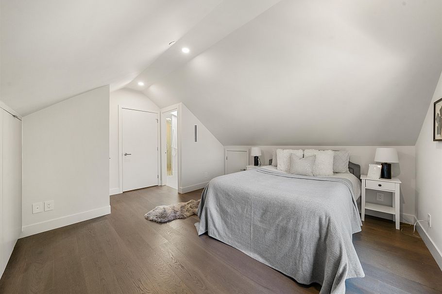 1 620 E 46th Avenue Vancouver, BC - 34