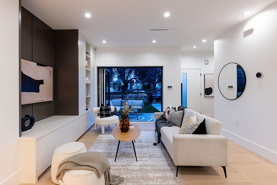 #1 1079 E 14th Avenue Vancouver, BC - 6