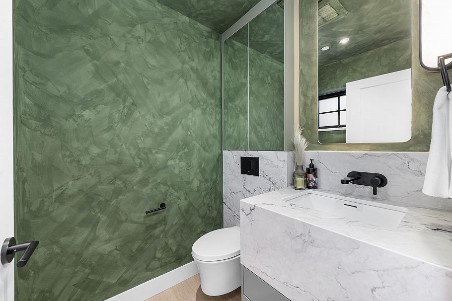 1 240 E 37th Avenue Vancouver, BC - 22