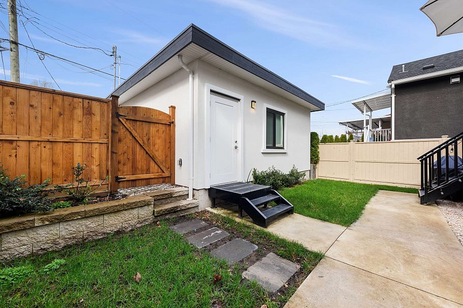 5059 Sherbrooke Street Vancouver, BC - 28