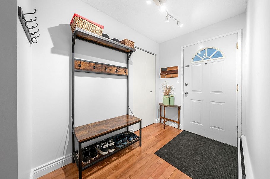 75 1034 Premier Street North Vancouver, BC - 23