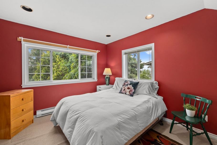 723 E 4th Street North Vancouver, BC - 24