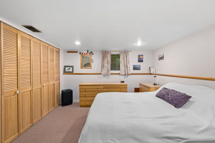 723 E 4th Street North Vancouver, BC - 29