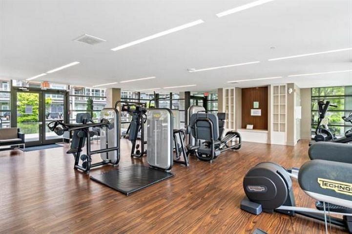 111 3606 Aldercrest Drive North Vancouver, BC - 23