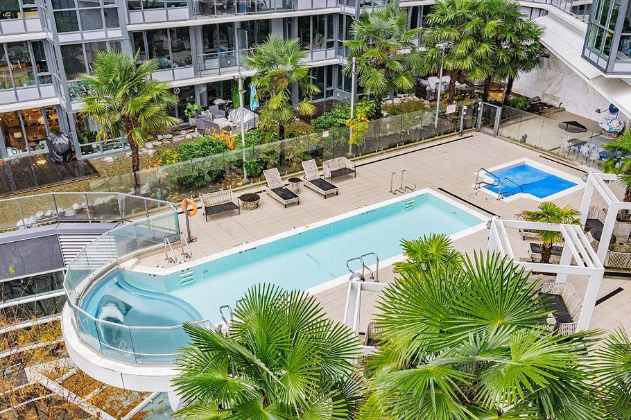 758 38 Smithe Street Vancouver, BC - 22