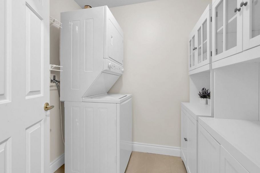 309 3755 W 8th Avenue Vancouver, BC - 17