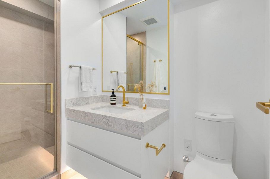 203 2096 W 47th Avenue Vancouver, BC - 16