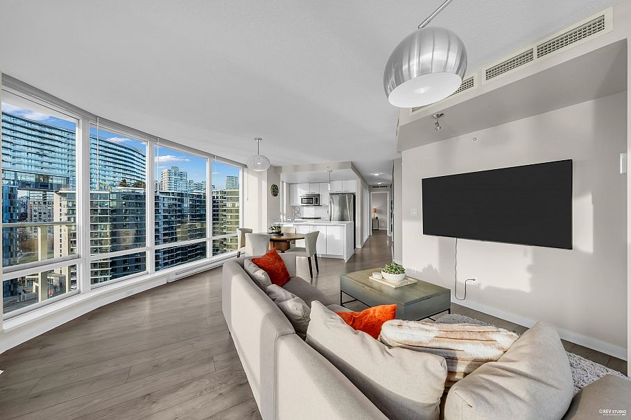 1906 918 Cooperage Way Vancouver, BC - 11