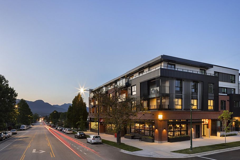 310 2419 Grant Street Vancouver, BC - 36