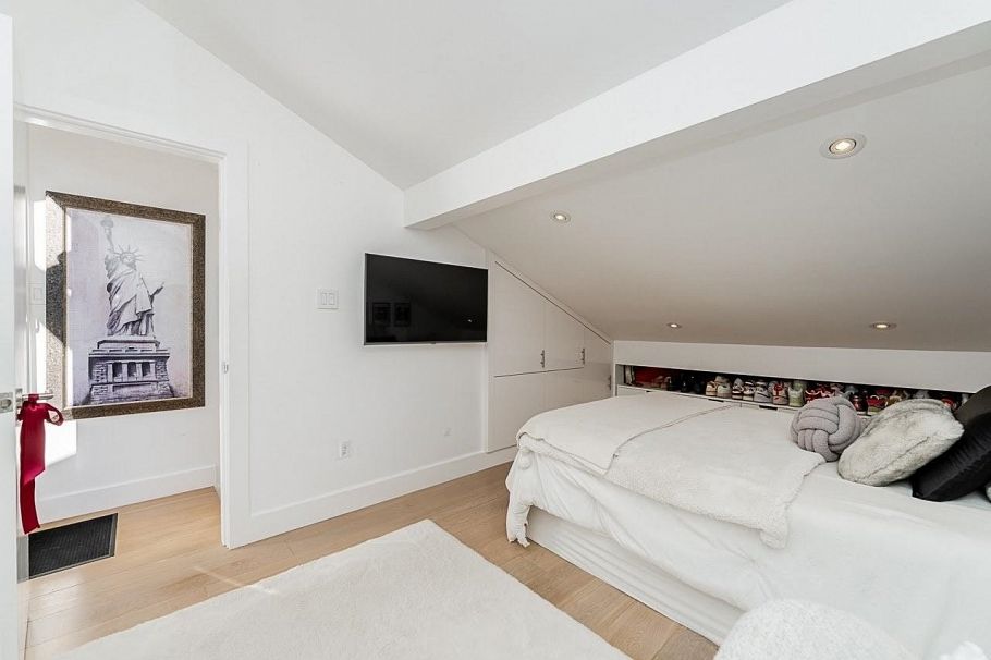 3988 Parkway Drive Vancouver, BC - 29