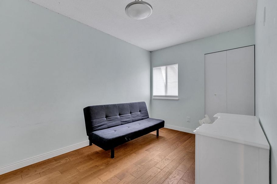 5853 Grousewoods Crescent North Vancouver, BC - 16