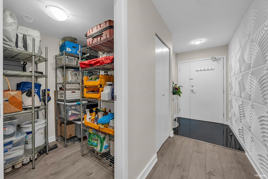 1906 918 Cooperage Way Vancouver, BC - 5