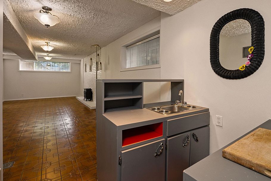 2869 Venables Street Vancouver, BC - 27