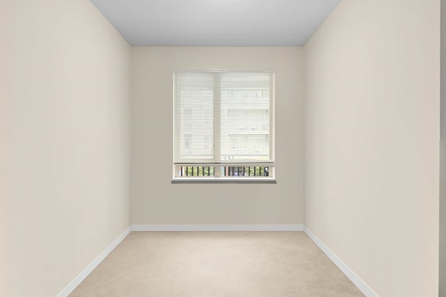 304 139 W 22nd Street North Vancouver, BC - 16