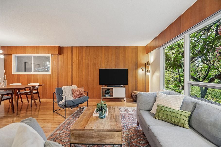 2174 Hoskins Road North Vancouver, BC - 4