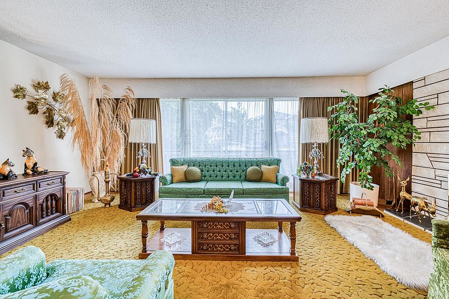 896 E 56th Avenue Vancouver, BC - 5