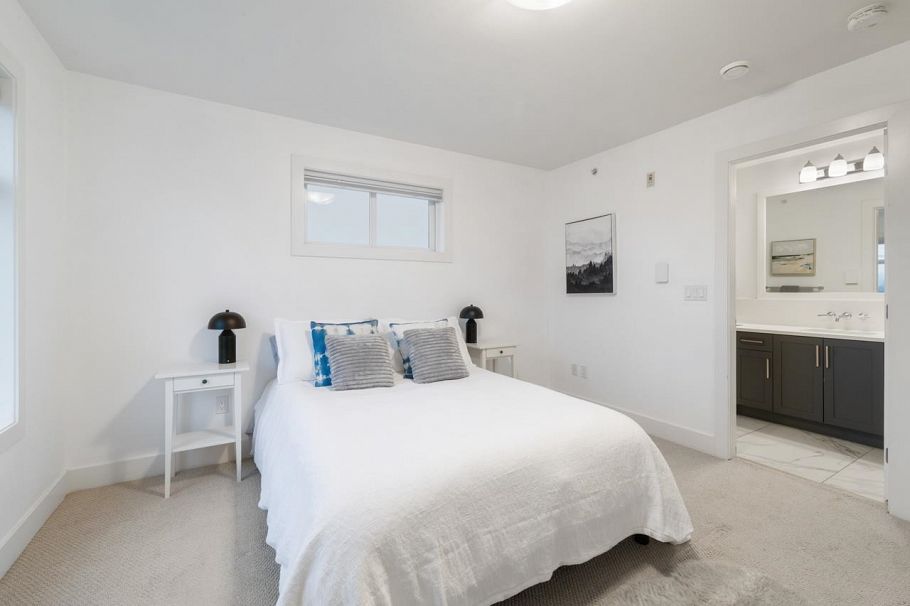 5837 Wales Street Vancouver, BC - 16