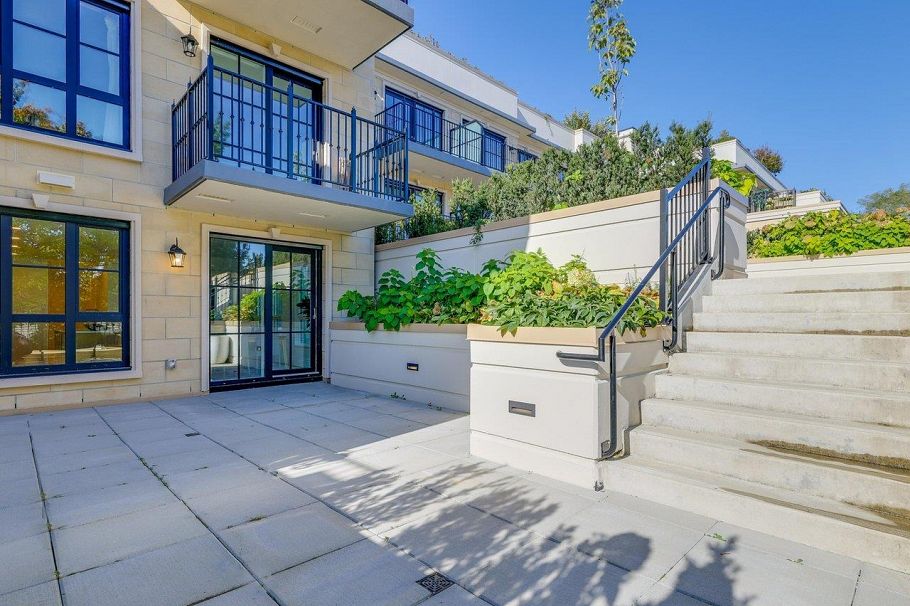 203 2096 W 47th Avenue Vancouver, BC - 26