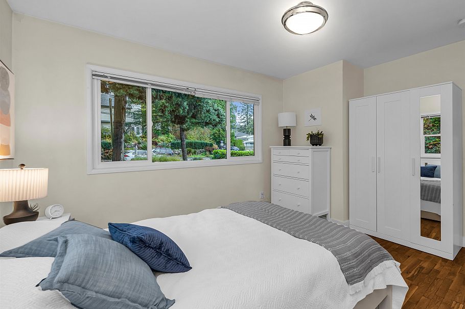 2433 Philip Avenue North Vancouver, BC - 17