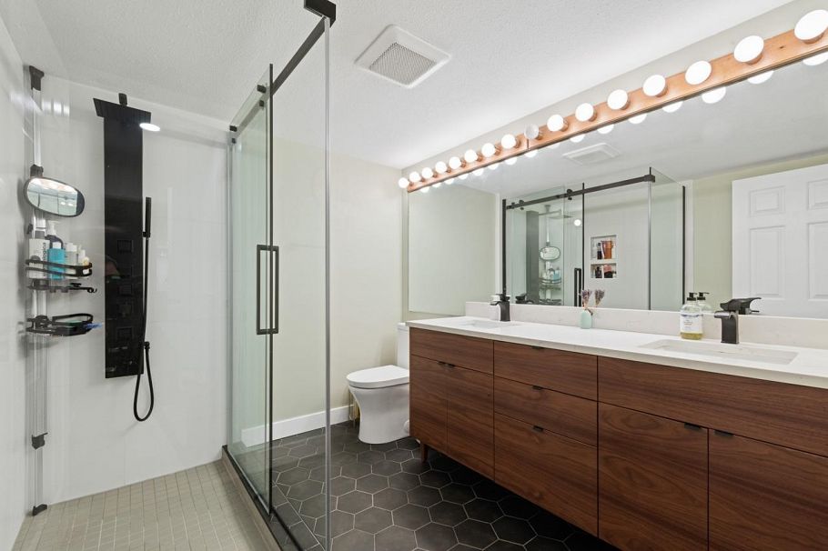 203 3401 Curle Avenue Burnaby, BC - 14