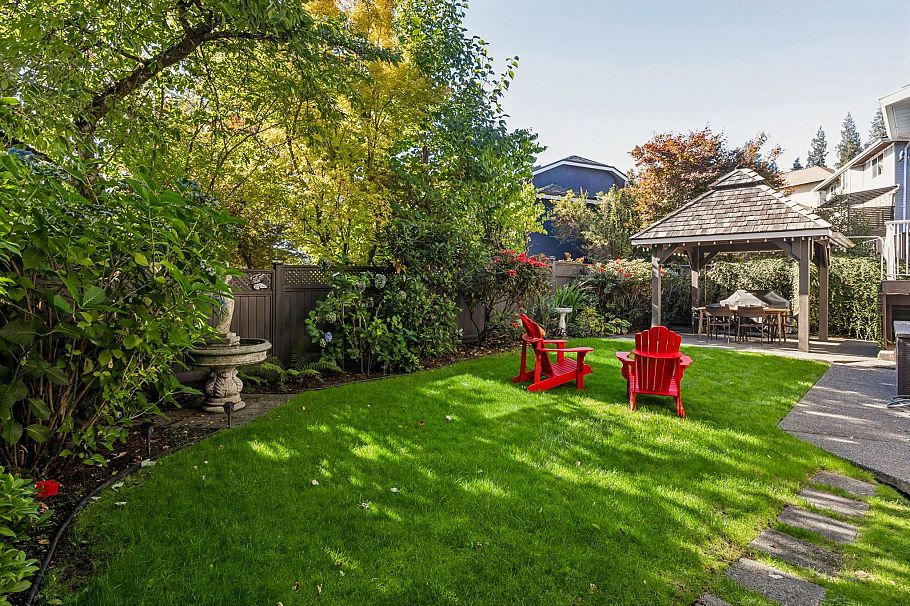 2890 Tempe Knoll Drive North Vancouver, BC - 13