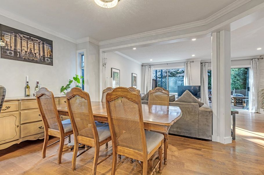 5853 Grousewoods Crescent North Vancouver, BC - 9