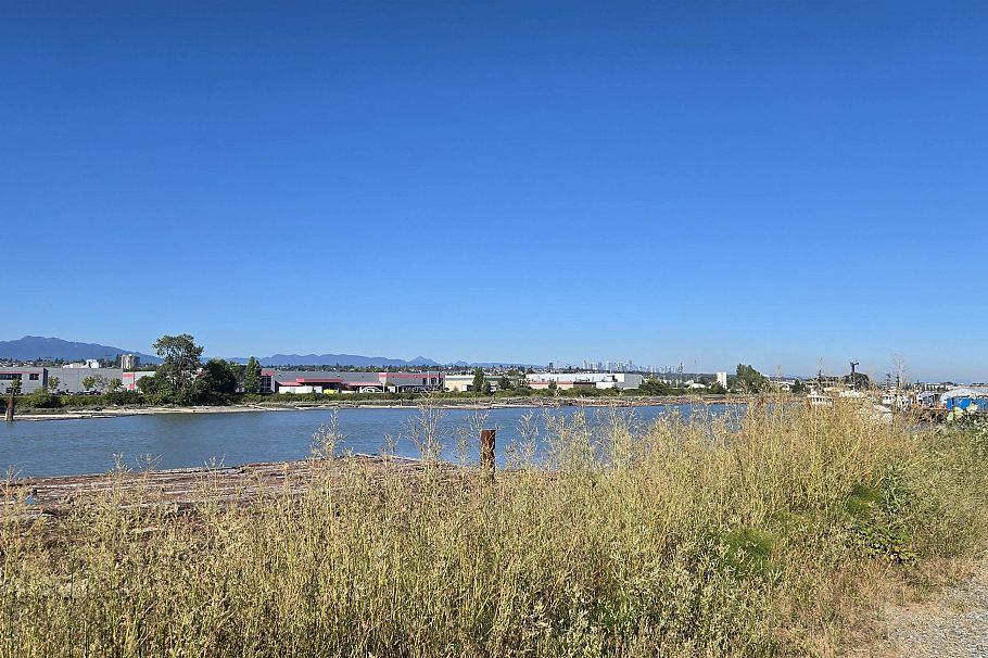 58 10333 River Drive Richmond, BC - 35