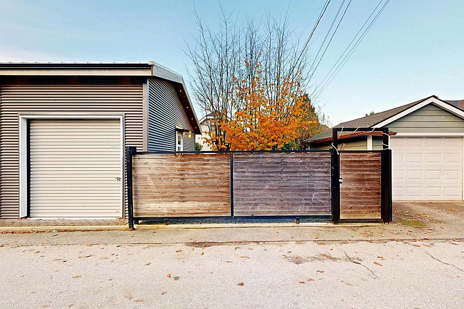 2640 Mcgill Street Vancouver, BC - 14