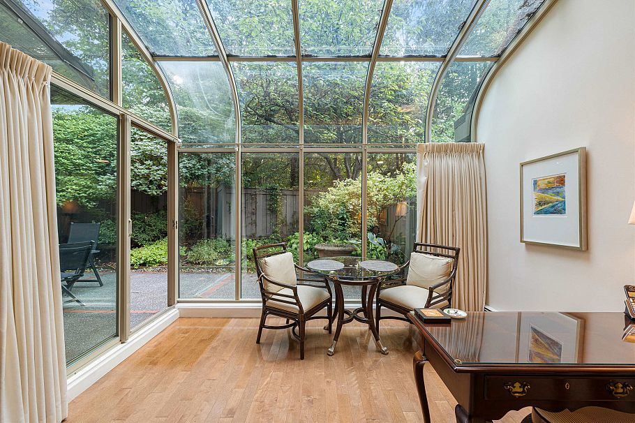 56 4900 Cartier Street Vancouver, BC - 5