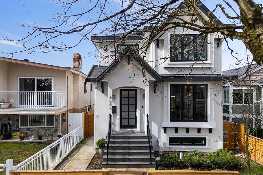 5059 Sherbrooke Street Vancouver, BC - 1