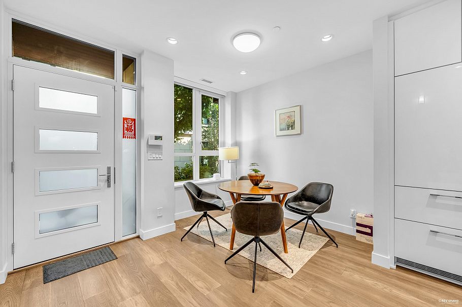 TH-5 5410 Shortcut Road Vancouver, BC - 10