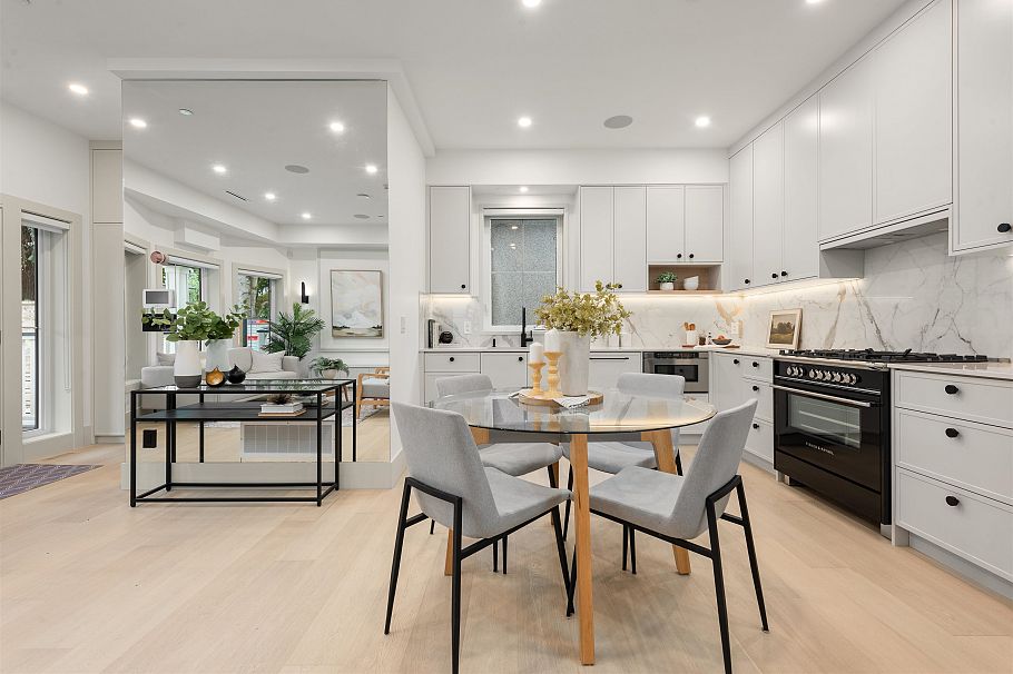 1 365 E 33rd Avenue Vancouver, BC - 12