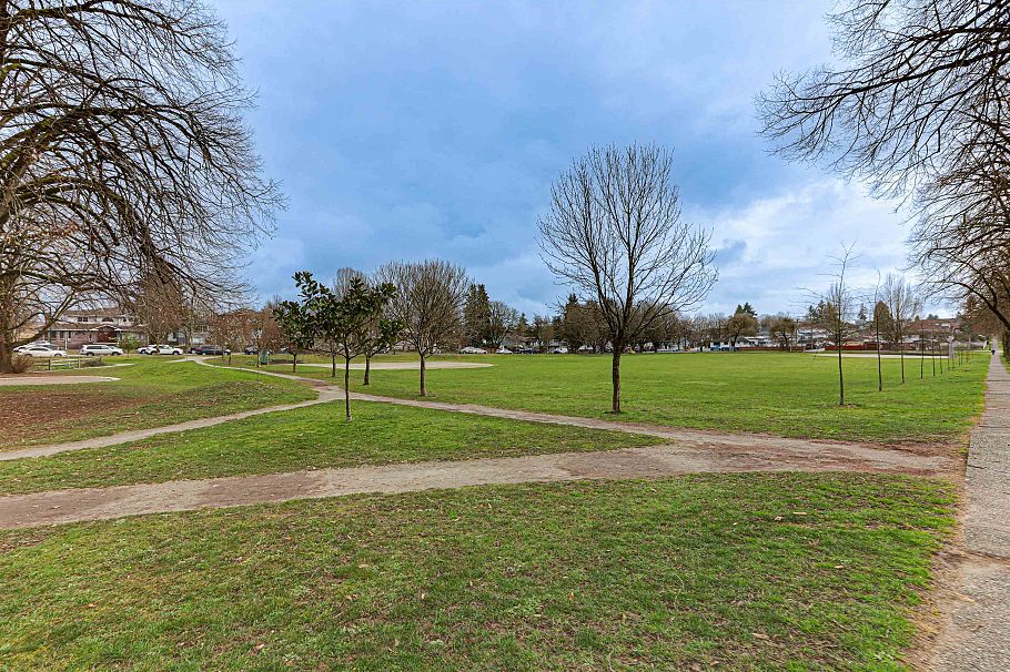 411 4933 Clarendon Street Vancouver, BC - 28