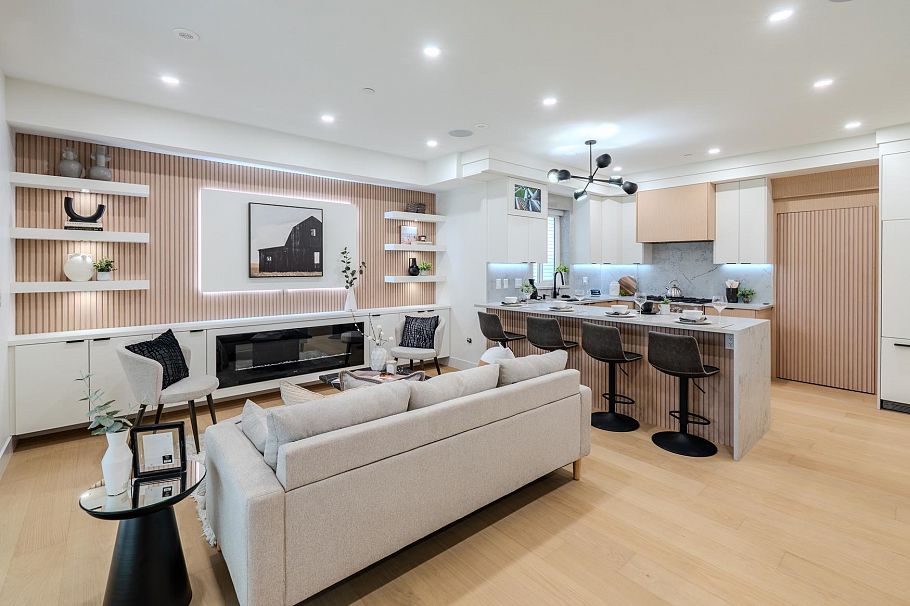 1 3576 E Pender Street Vancouver, BC - 10