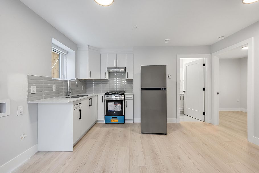 2743 Mcgill Street Vancouver, BC - 21