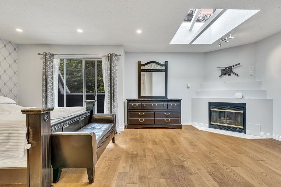 5853 Grousewoods Crescent North Vancouver, BC - 10