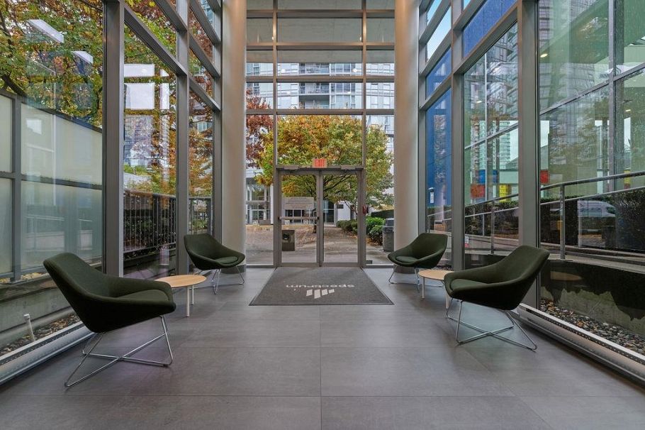 2205 111 W Georgia Street Vancouver, BC - 39