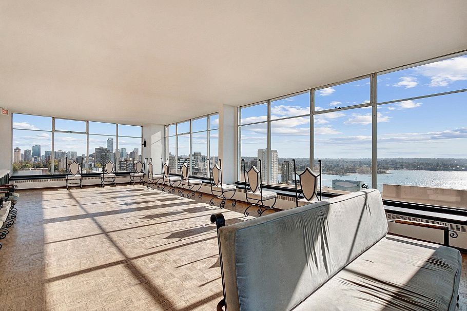 2301 1850 Comox Street Vancouver, BC - 23