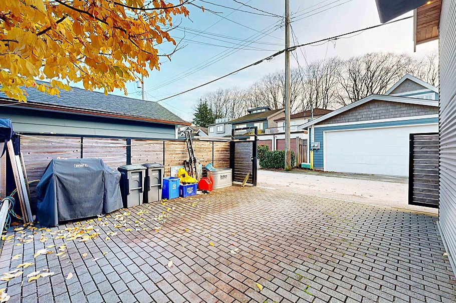 2640 Mcgill Street Vancouver, BC - 16