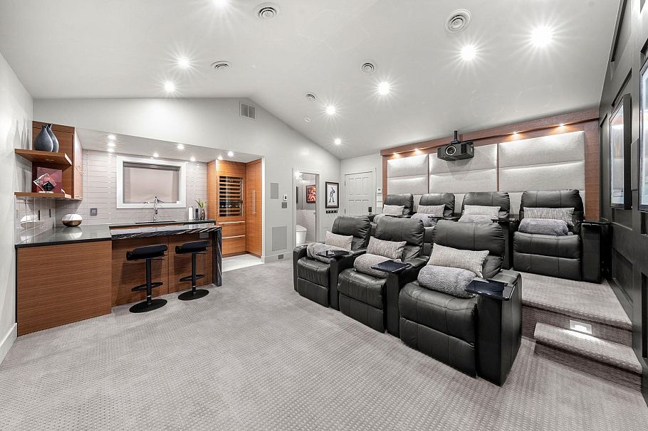 2140 Pemberton Avenue North Vancouver, BC - 19