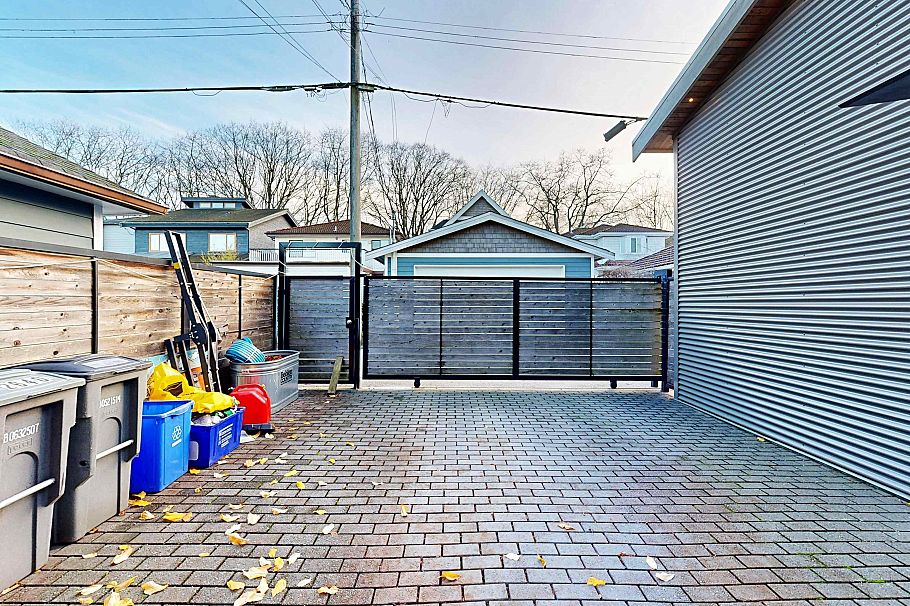 2640 Mcgill Street Vancouver, BC - 15