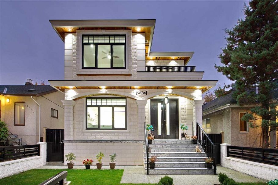 5886 Sherbrooke Street Vancouver, BC - 32