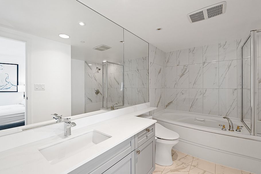 1202 1383 Marinaside Crescent Vancouver, BC - 19