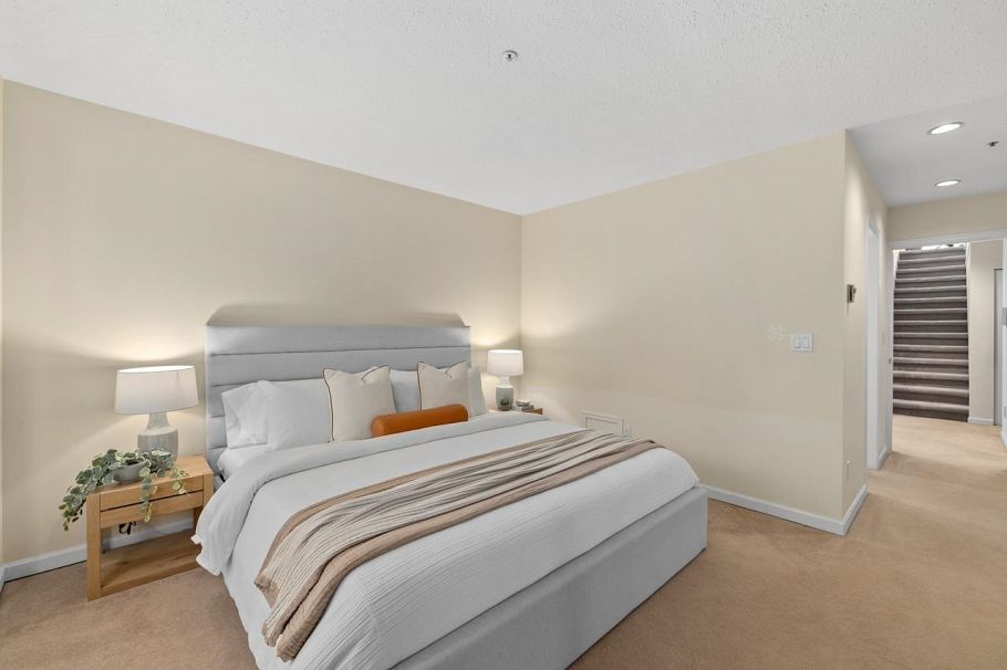 3274 W 1st Avenue Vancouver, BC - 18